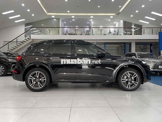Audi Q5 sx 2022 Sline 45 TFSI Quattro - 10,900 km