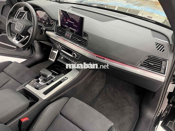 Audi Q5 sx 2022 Sline 45 TFSI Quattro - 10,900 km