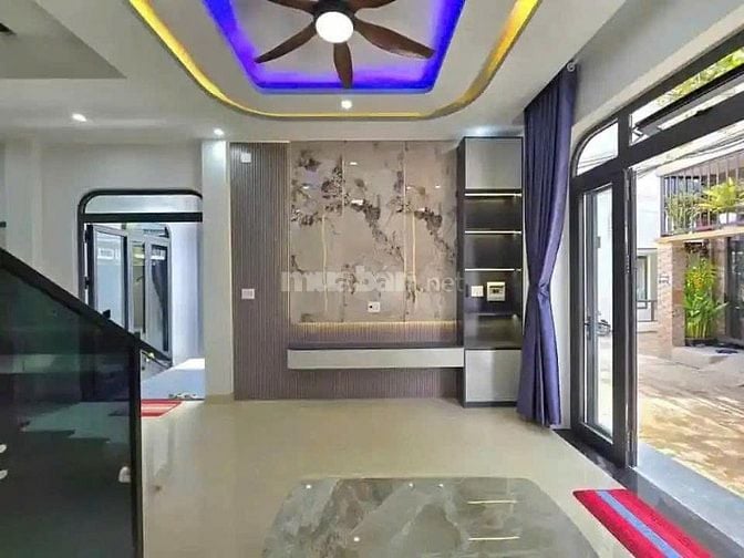 căn ngộp ung văn khiêm 80m2, 3tyX, hẻm oto 6m, SHR sang tên Lh ngay 