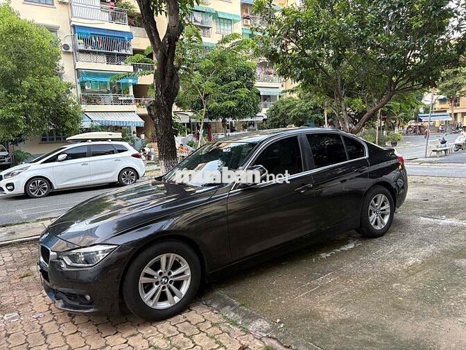 BMW 3 Series 2***0 km