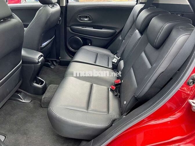 💙💙 Honda HR-V L 19 - 13579 km SIÊU LƯỚT