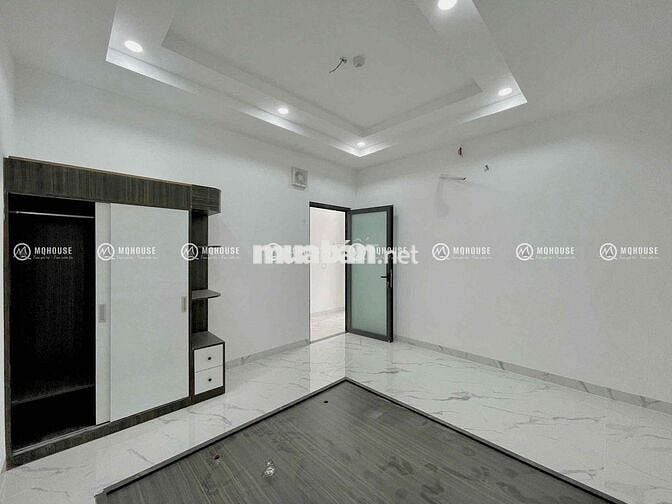 CĂN HỘ MỚI - FULL NỘI THẤT - NGAY THOẠI NGỌC HẦU - BAN CÔNG CỬA SỔ LƠN
