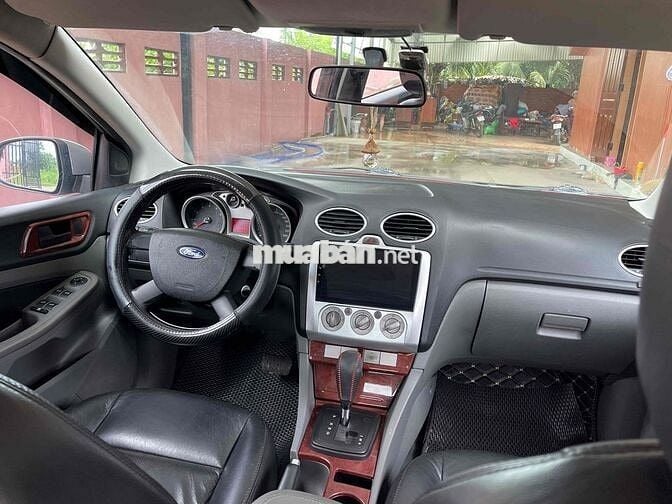 Ford Focus 2009 1.8 AT