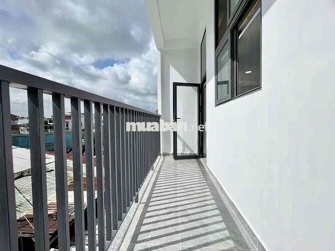 CĂN HỘ DUPLEX BALCONY, MÁY GIẶC RIÊNG, THANG MÁY NGAY NGÃ TƯ HÀNG XANH