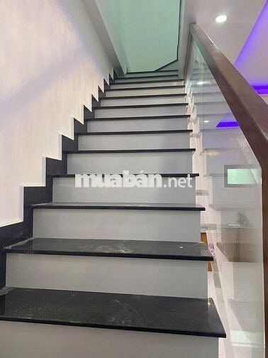 Nhà đẹp Trung tâm Đà Lạt – 67m² – 4.65 tỷ - hẻm ô tô Trương văn hoàn