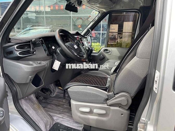 Ford Transit 2023 - 76000 km Siêu Cọp