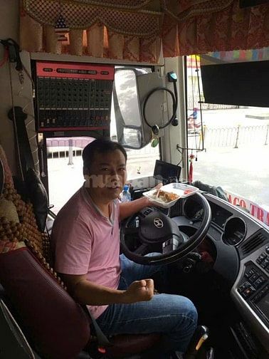 GPLX hạng E , nhiều năm KN rành đường TPHCM ! nhận việc ngay