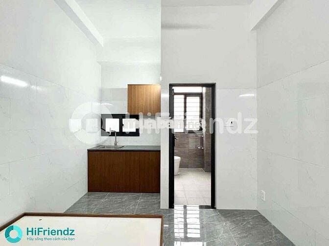 DUPLEX / STUDIO FULL NT MẶT TIỀN LÂM VĂN BỀN SÁT UFM