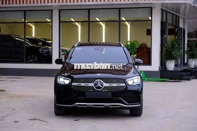 Mercedes Benz GLC Class 2022 - 32000 km
