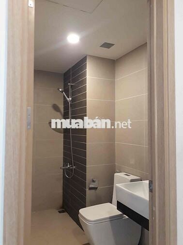 Chính chủ thuê căn hộ Officetel Sunrise city view quận 7