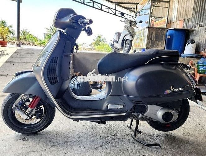 Vespa GTS 300 219 xám Lưu chính chủ tại cânthơ