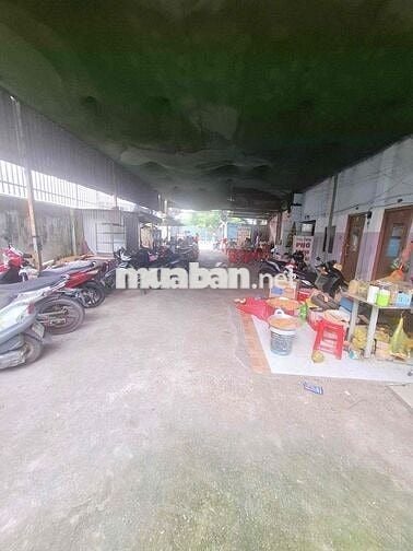 mặt tiền kinh doanh 180m2 huỳnh văn nghệ