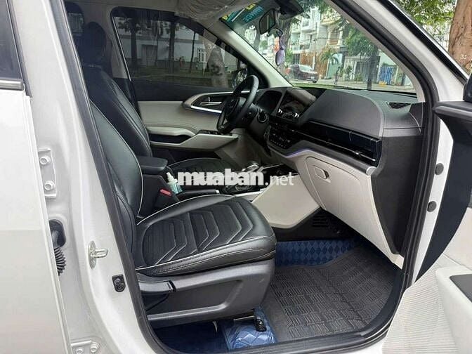 Kia Carens 2024 bản 1.5G Luxury - 35000 km