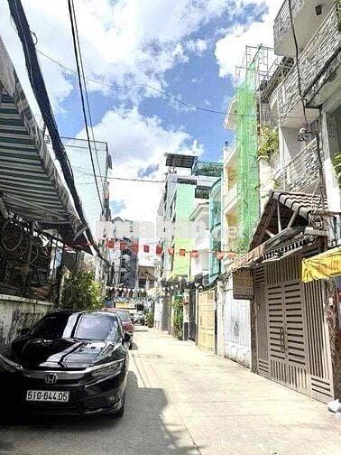 Gần Thành Thái–3.8x14m,2 tầng,nhà cũ tiện xây mới làm CHDV, hoặc VP