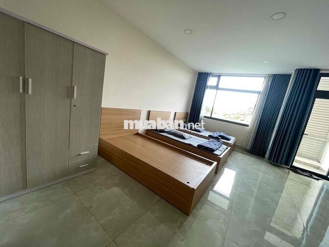 Căn hộ cho thuê trong Vạn Phúc City - nội thất, ban công, toilet riêng