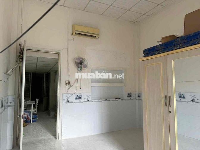 Định cư nước ngoài cần bán chung cư lầu 2 .Ngay bưu điện chợ lớn Q5