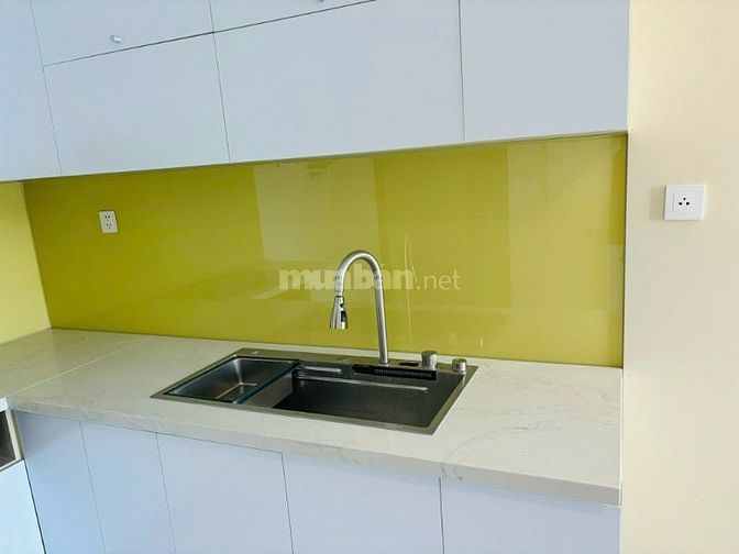BÁN CĂN GÓC TẦNG TRÊN CÙNG VINHOME QUẬN 9