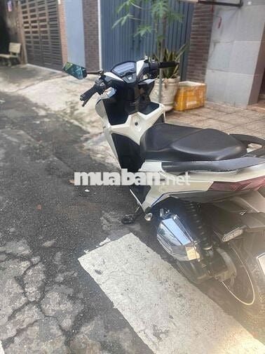 cần bán xe hoda vario 150i đăng ký 2019