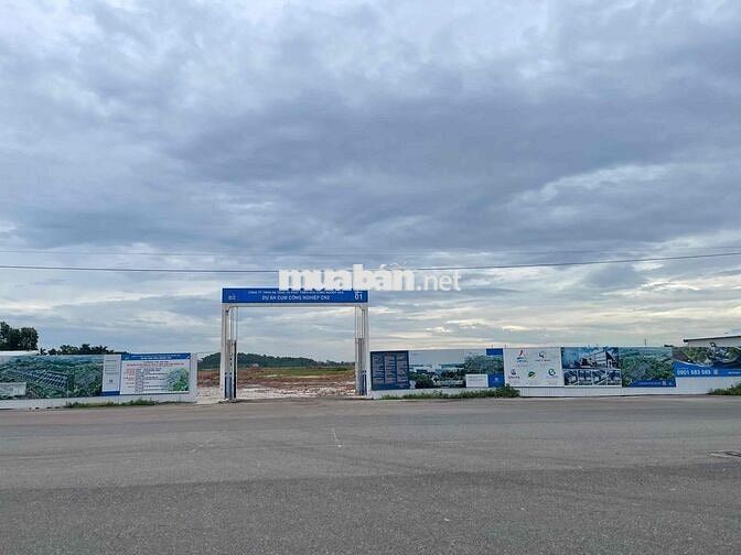 LÔ GÓC 82M² -MT8M– QUANG TIẾN – SÓC SƠN – GIÁ NHỈNH 3 TỶ- TRỤC CHÍ
