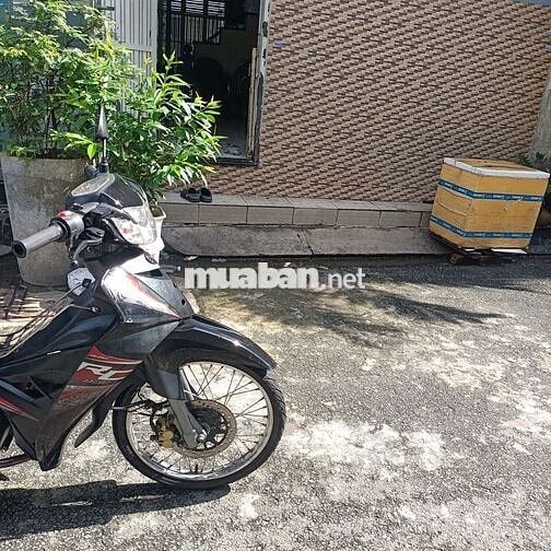 Xe Sirius 50cc màu đen bánh tâm thắng đĩa bs