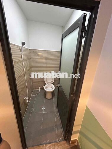 pass phòng trọ rộng rãi gần Tên lửa đầy đủ tiện nghi có máy lạnh