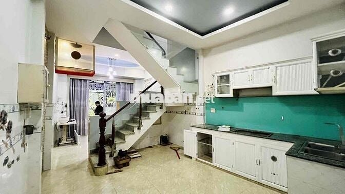 Nhà 3 Lầu Bình Tân HXH Giá Chỉ 3.78 Tỷ
