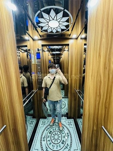 Nhà Đẹp Thang Máy Full Nội Thất, Ô Tô Đỗ Cổng