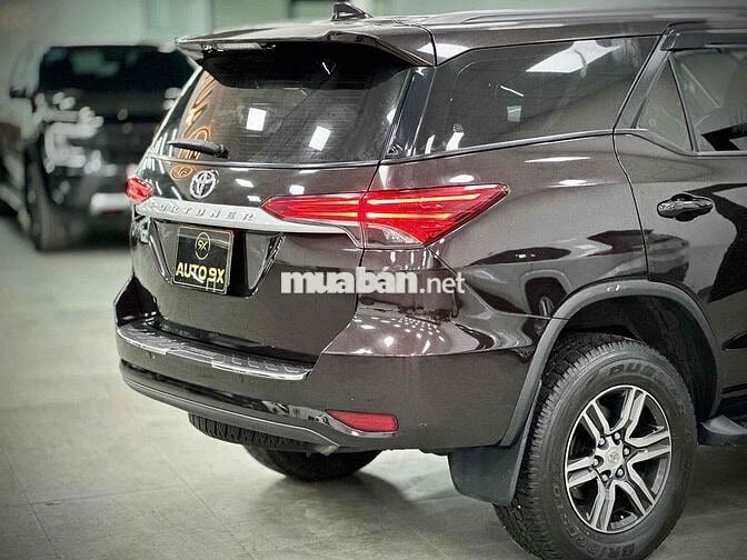 Toyota Fortuner 2019 2.4G 4x2 MT - 20.000 km