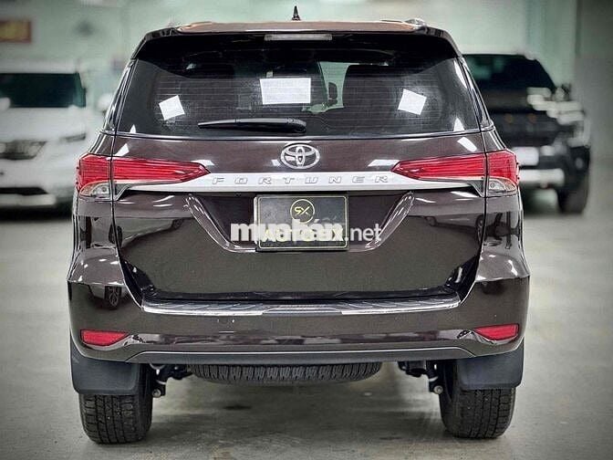 Toyota Fortuner 2019 2.4G 4x2 MT - 20.000 km