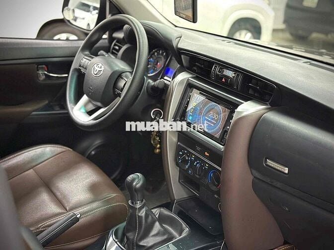 Toyota Fortuner 2019 2.4G 4x2 MT - 20.000 km