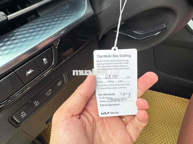 Kia Carnival 2023 Signature 3.5G - 21000 km