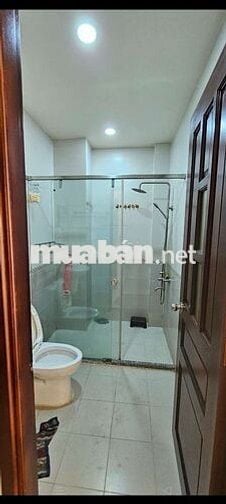 Nhà:4,2x21,5lầu,6PN hẻm 6,5m, nguyễn văn linh,Tân thuận tây,Q7