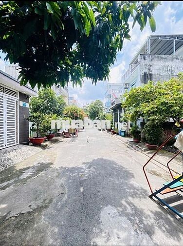 Bán lô đất MT TT Hóc Môn, 5x16 giá 1 tỷ750