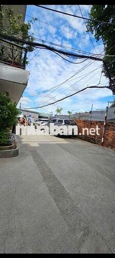 Nhà:4,2x21,5lầu,6PN hẻm 6,5m, nguyễn văn linh,Tân thuận tây,Q7