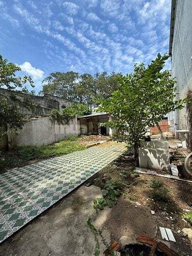 SÁT KDC NAM HÙNG VƯƠNG LÔ ĐẤT 100M2 GIÁ CHỈ 55 TRIỆU/M2