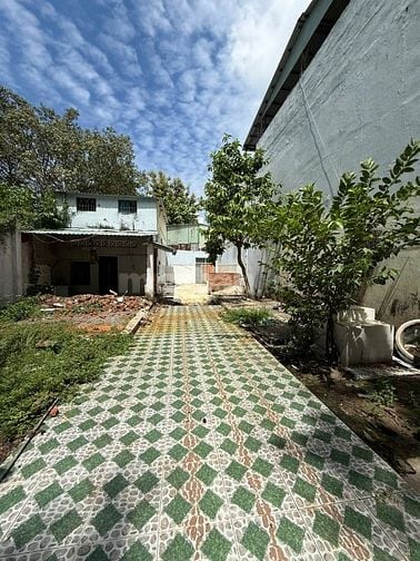 SÁT KDC NAM HÙNG VƯƠNG LÔ ĐẤT 100M2 GIÁ CHỈ 55 TRIỆU/M2