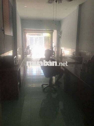 Cho thuê nhà nc q7 1tret, 1lau giá cho thuê 14tr, LH ***. T hải