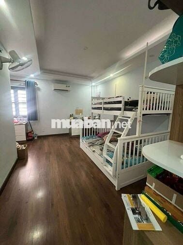 Cho thuê mặt bằng kinh danh buôn bán apđ quận 12