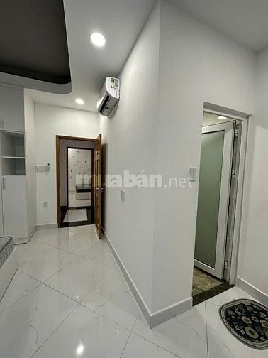 Nhà 3 tầng siêu đẹp HXH đường D1 thông Tân Cảng, Ngang 4.8x10m bề thế