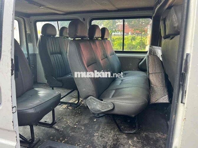 Ford Transit 2000 9 Chổ ko niên hạn