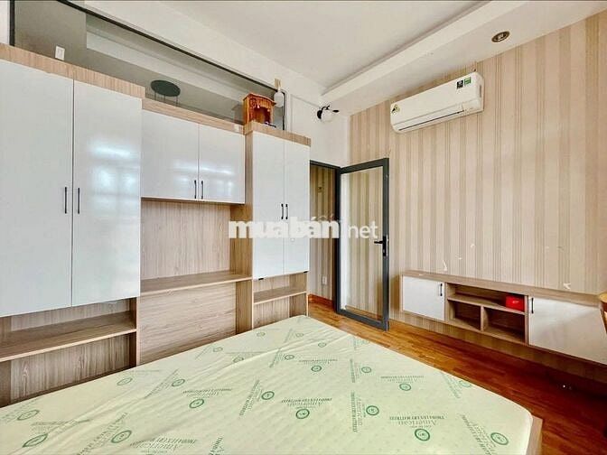 CHDV FULL NỘI THẤT SIÊU ĐẸP, TÁCH BẾP, BAN CÔNG RỘNG