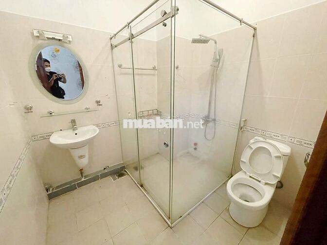 CHDV FULL NỘI THẤT SIÊU ĐẸP, TÁCH BẾP, BAN CÔNG RỘNG