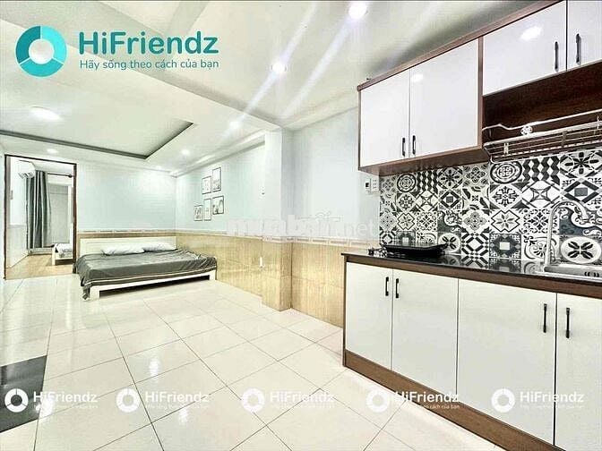 CHO THUÊ CĂN HỘ 1PN TÁCH BẾP 2 GIƯỜNG BAN CÔNG NHÀ MỚI 100% SÁT Q10