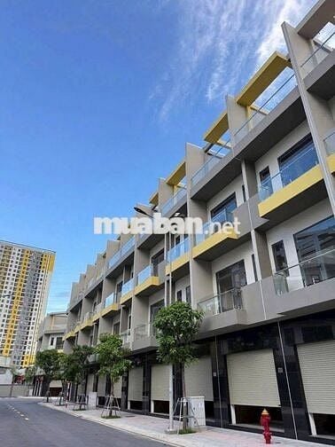 NHÀ MẶT TIỀN BÌNH THUNG_☎️5x15m_TRỆT_2LẦU+sân thượng_4PN