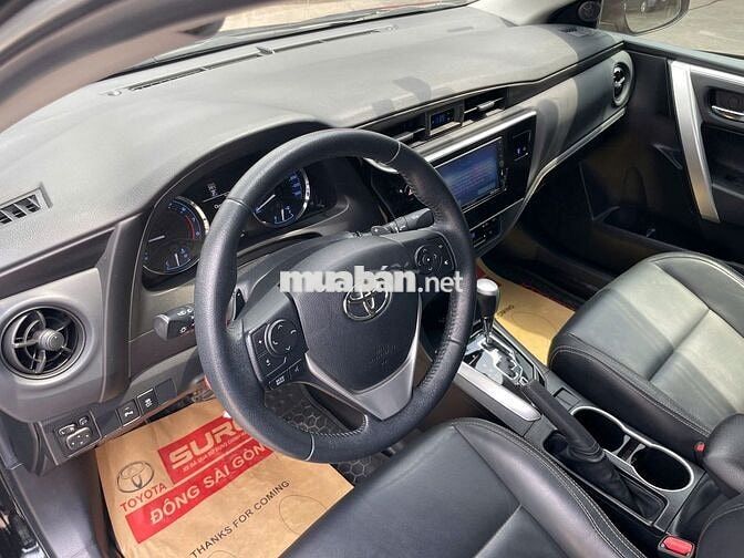 Toyota Corolla Altis 2017 2.0V Sport - 13539 km