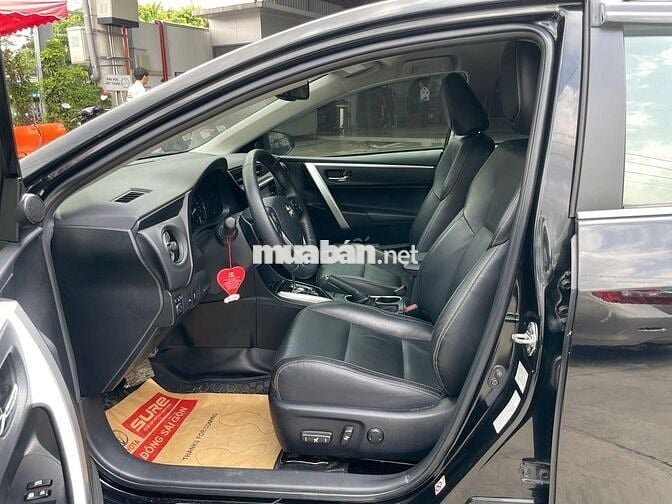 Toyota Corolla Altis 2017 2.0V Sport - 13539 km