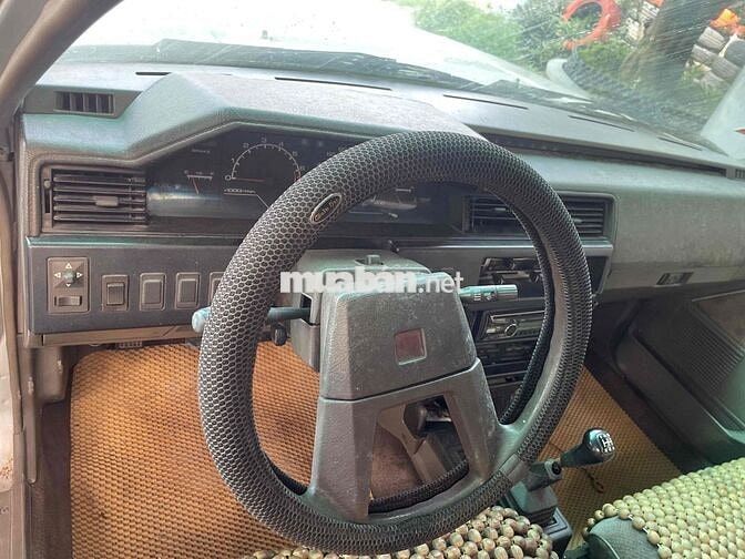 Nissan Bluebird 1987 - 50000 km