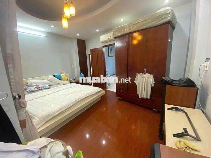 Cho thuê nhà HBG Phan Tây Hồ, P.7, Q.Phú Nhuận