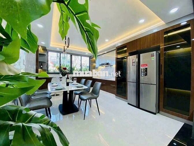 SIÊU PHẨM NHÀ ĐẸP 406C Cộng Hoà P.13, Q.TB 4,5x17 6 tầng có thang máy