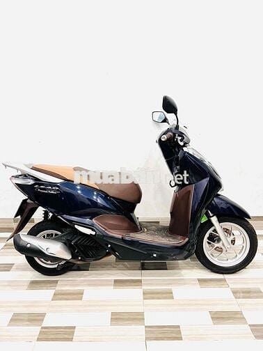 LEAD 4VAL 10/2022 đi lướt